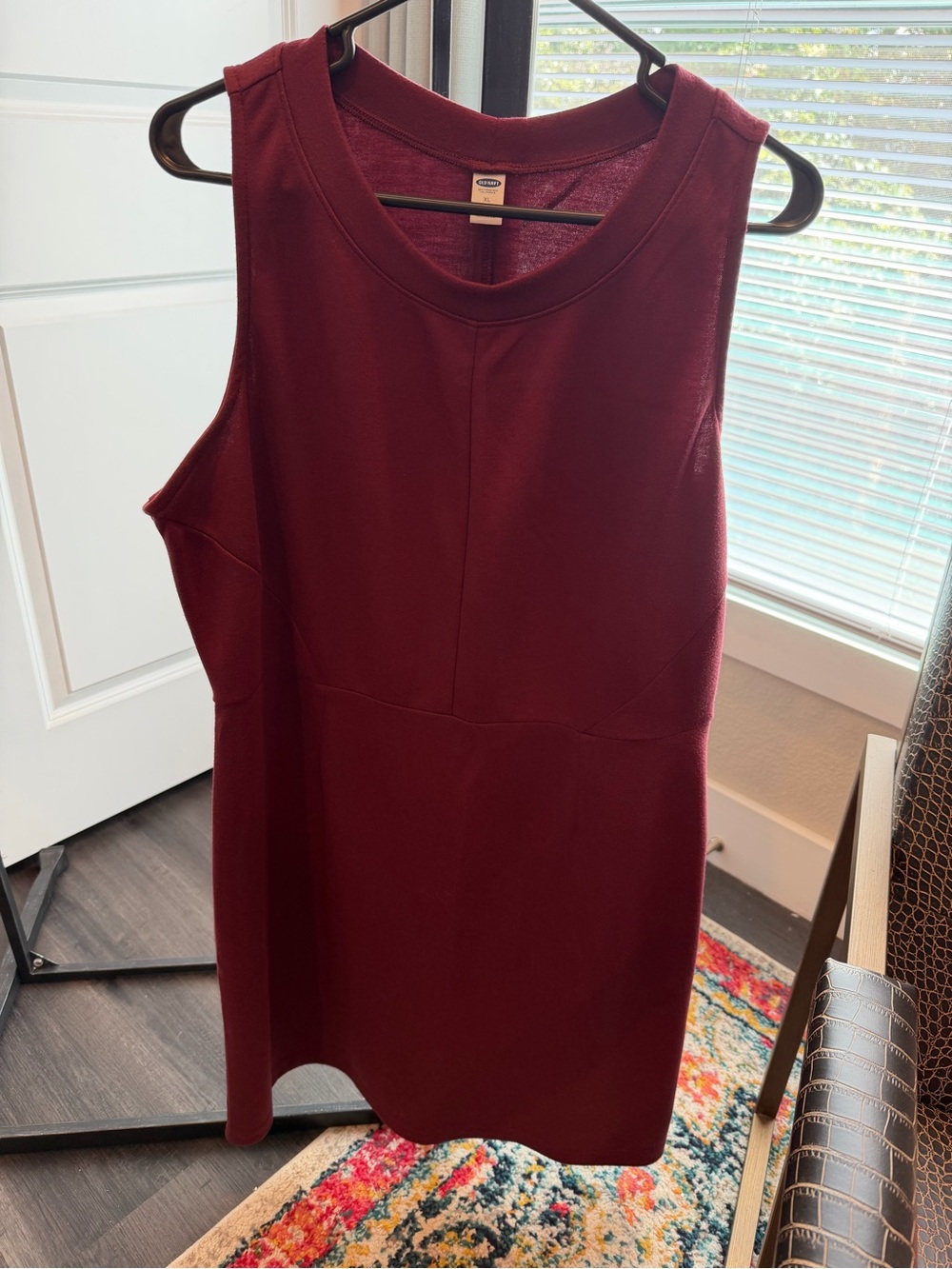 Old Navy Sleeveless Burgundy Shift Dress